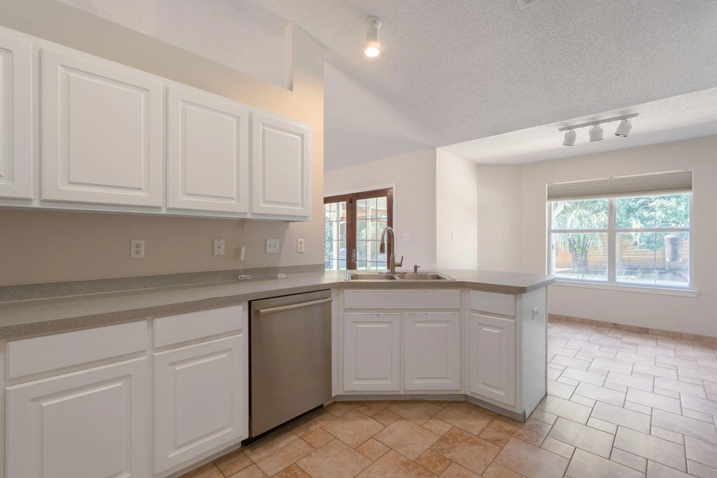 11 of 34 - 4759 Connor Drive, Crestview, FL