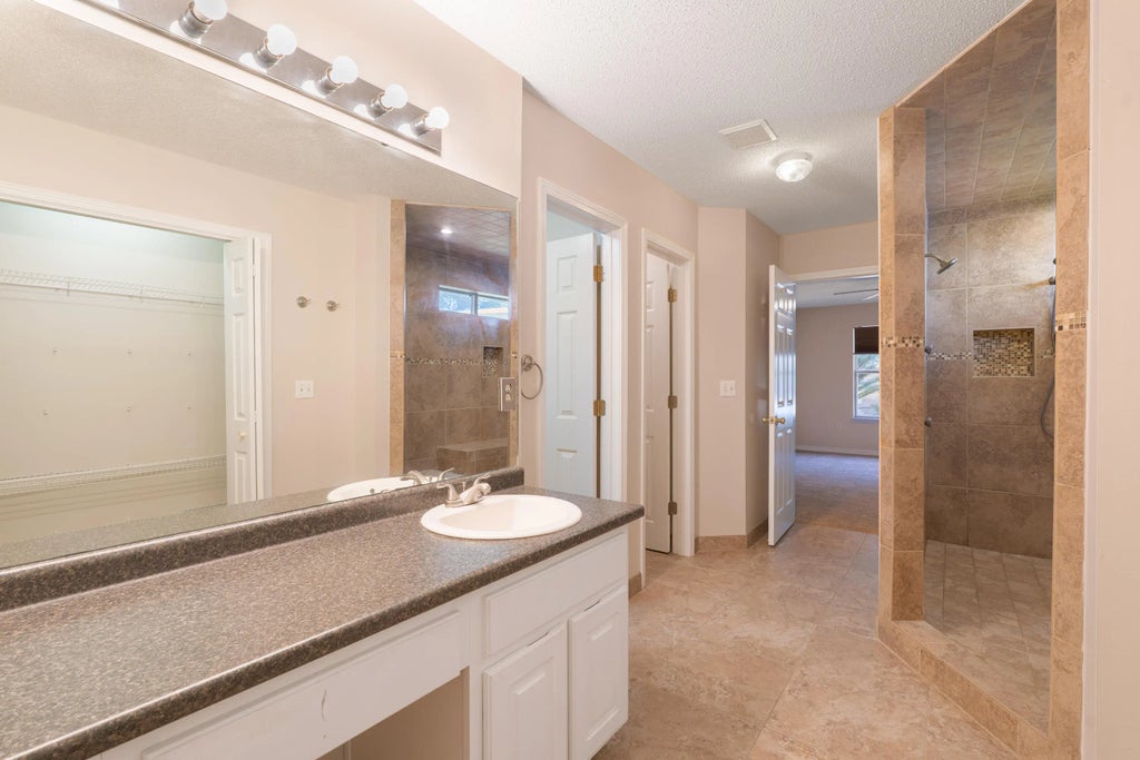 15 of 34 - 4759 Connor Drive, Crestview, FL