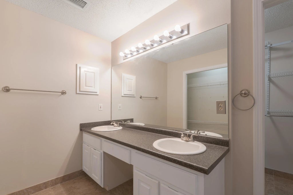 17 of 34 - 4759 Connor Drive, Crestview, FL