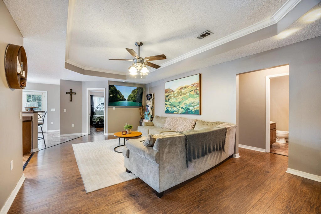 2 of 19 - 203 8th Avenue, Crestview, FL