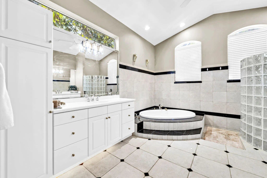 23 of 80 - 436 Admiral Court, Destin, FL