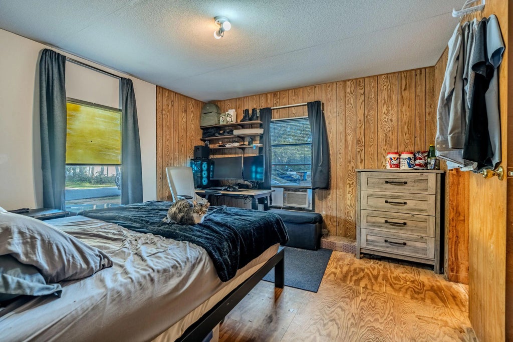 13 of 17 - 2737 Teepee Road, Navarre, FL