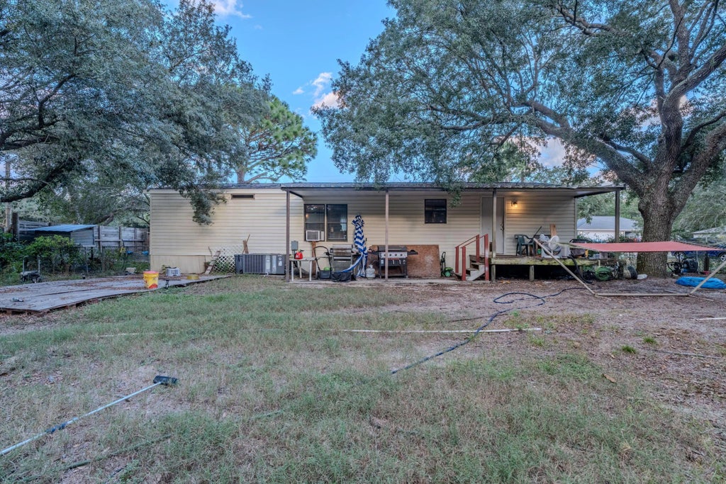 4 of 17 - 2737 Teepee Road, Navarre, FL