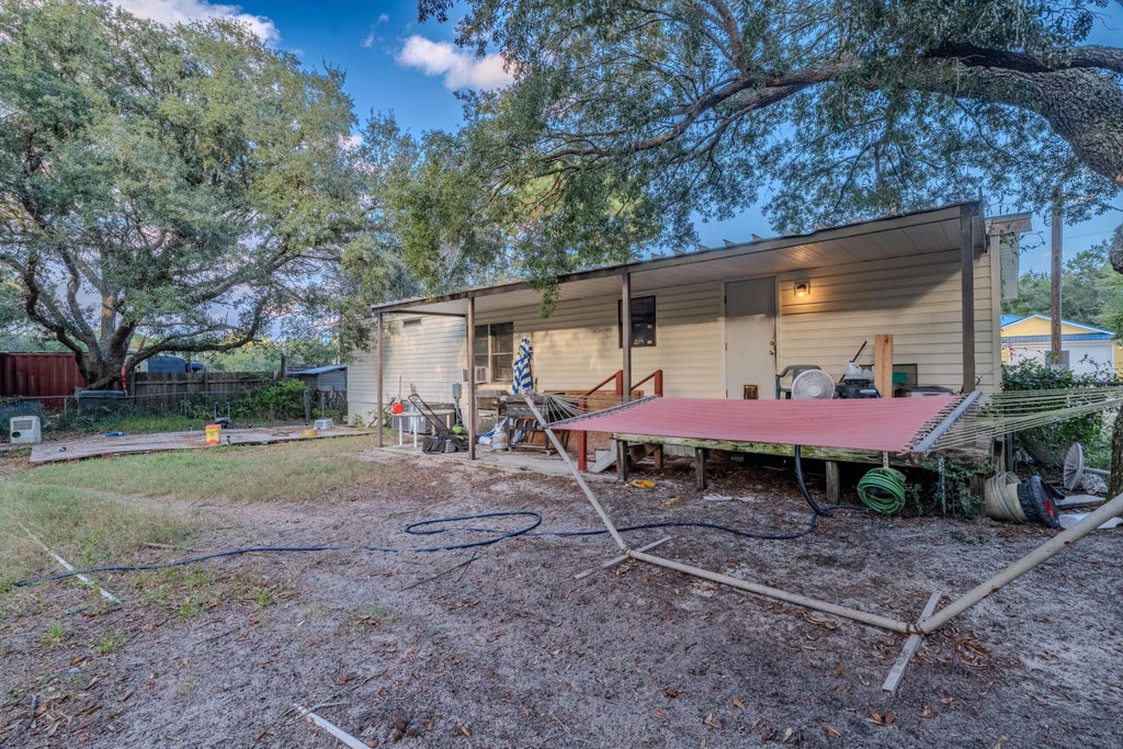 6 of 17 - 2737 Teepee Road, Navarre, FL