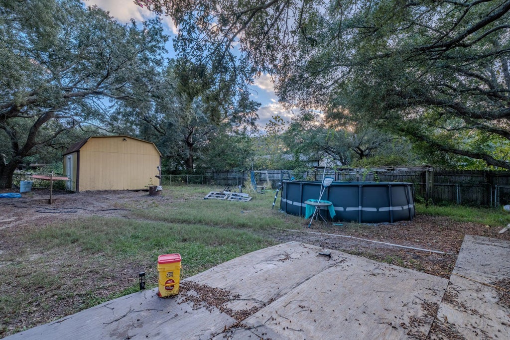 7 of 17 - 2737 Teepee Road, Navarre, FL