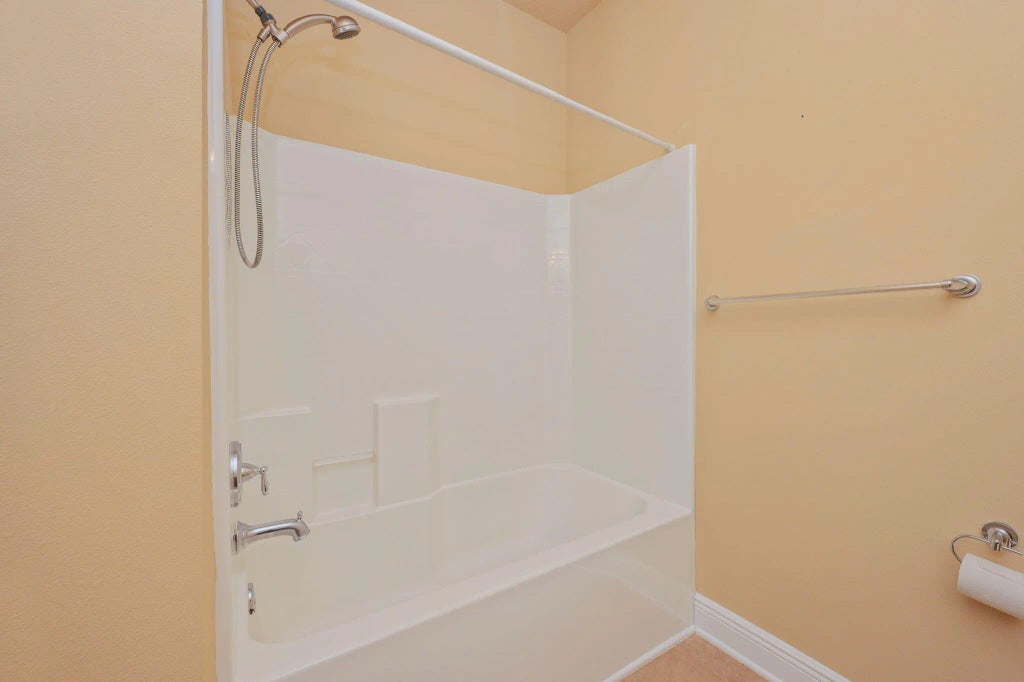 37 of 45 - 260 Paradise Palm Circle, Crestview, FL