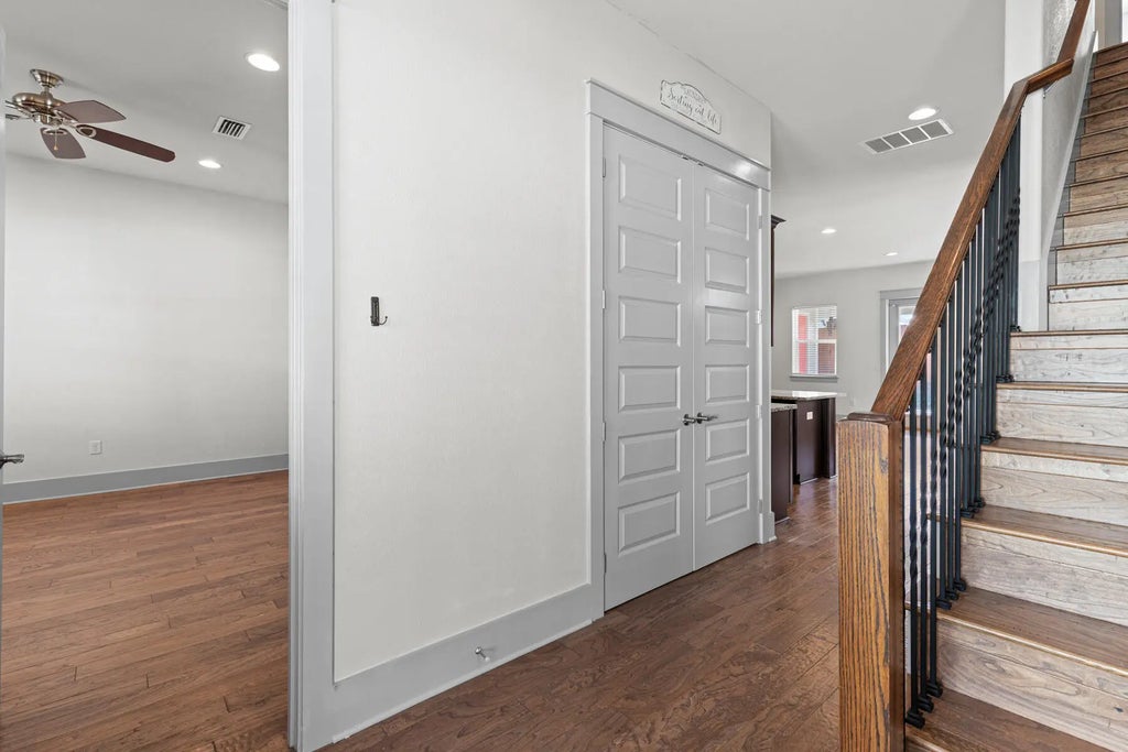 15 of 54 - 50 Mobile Street, Miramar Beach, FL