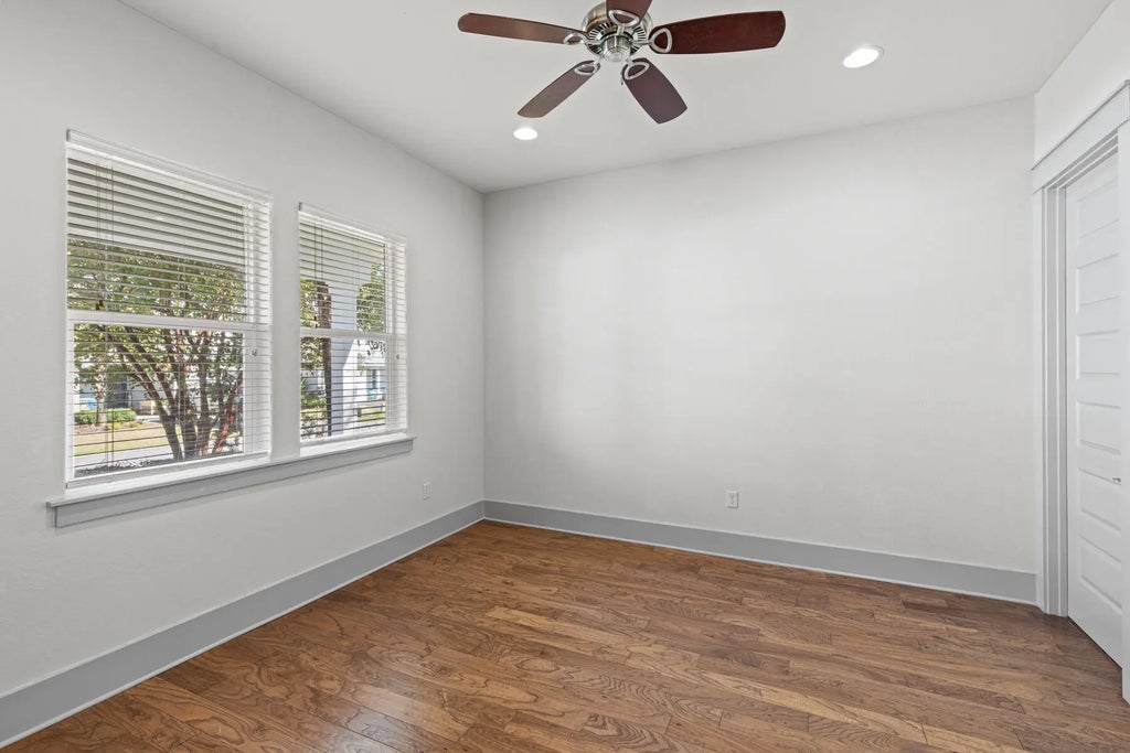 16 of 54 - 50 Mobile Street, Miramar Beach, FL