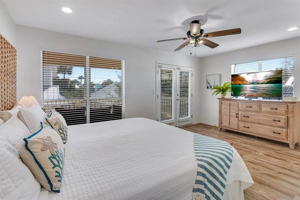 17 of 38 - 4453 Clipper Cove, Destin, FL