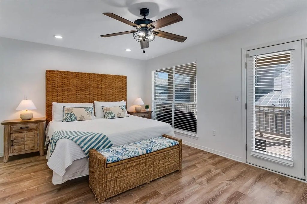 18 of 38 - 4453 Clipper Cove, Destin, FL