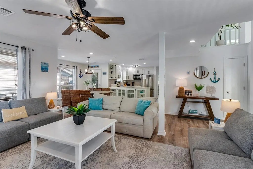 7 of 38 - 4453 Clipper Cove, Destin, FL