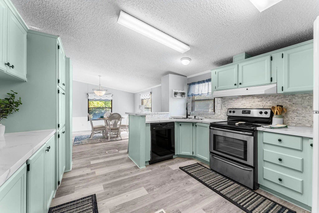 11 of 34 - 688 Malaga Place, Panama City Beach, FL