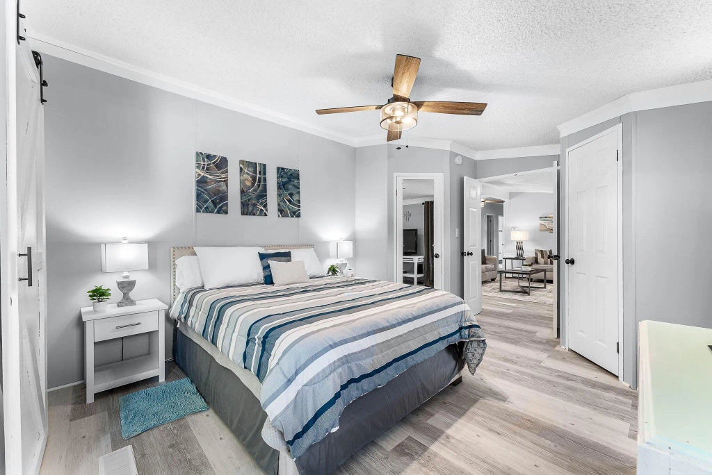 17 of 34 - 688 Malaga Place, Panama City Beach, FL