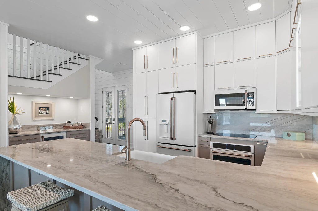 19 of 71 - 3608 Rosalie Drive, Destin, FL