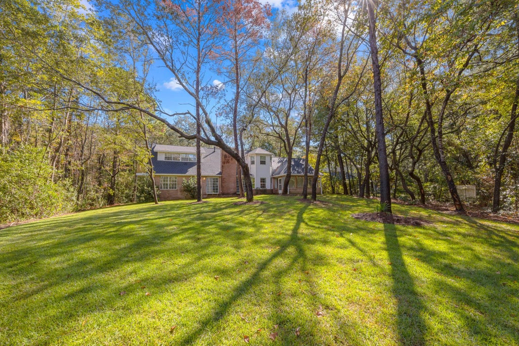 10 of 75 - 305 W Windward Cove, Niceville, FL