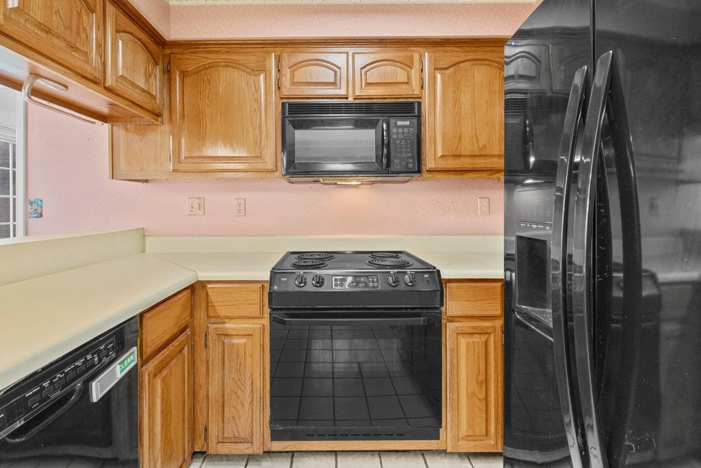 23 of 75 - 305 W Windward Cove, Niceville, FL