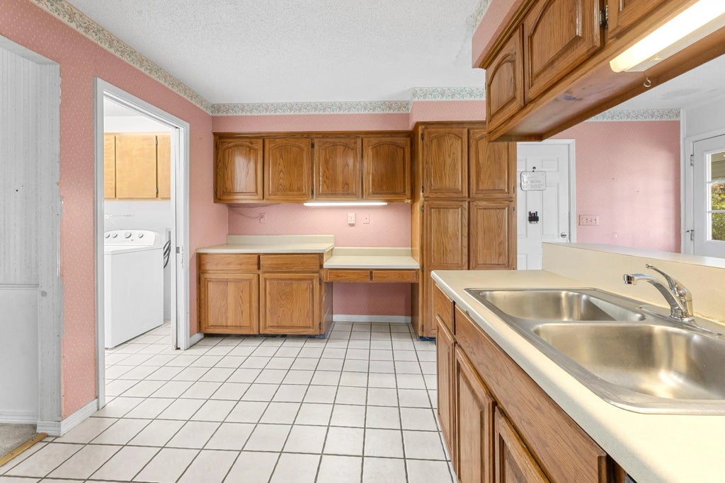 24 of 75 - 305 W Windward Cove, Niceville, FL