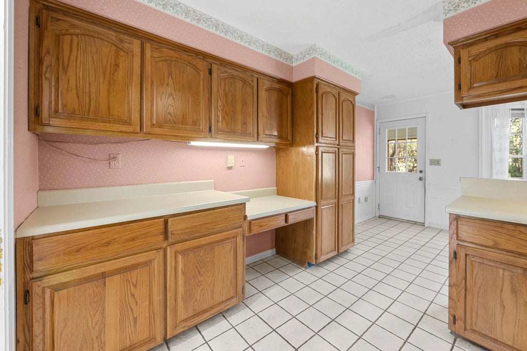 25 of 75 - 305 W Windward Cove, Niceville, FL