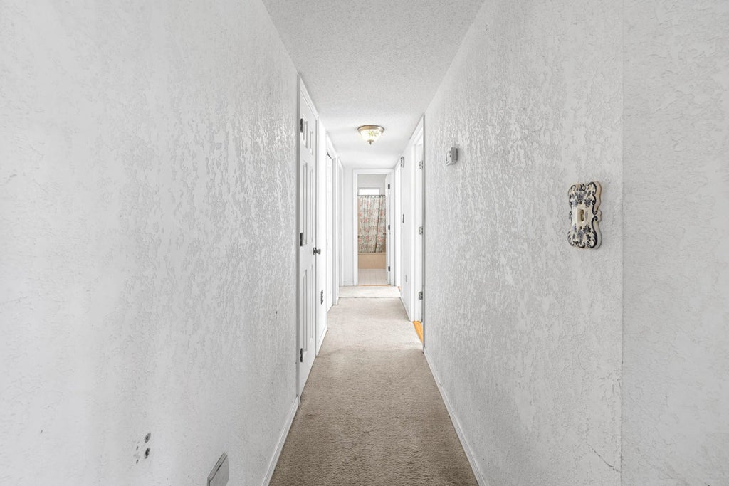 29 of 75 - 305 W Windward Cove, Niceville, FL