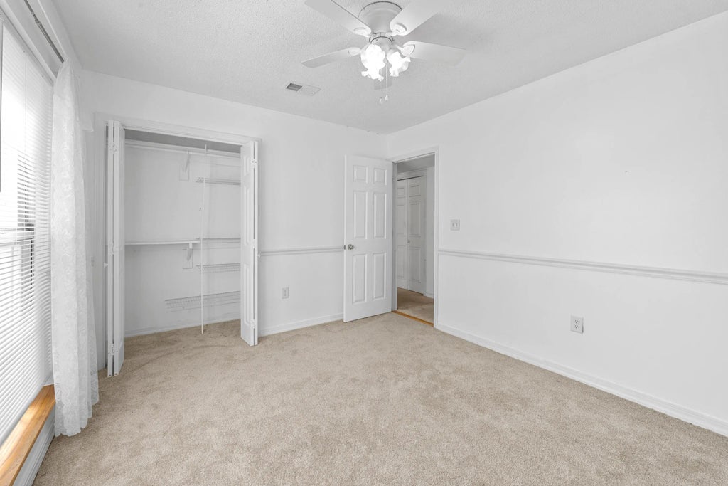 33 of 75 - 305 W Windward Cove, Niceville, FL