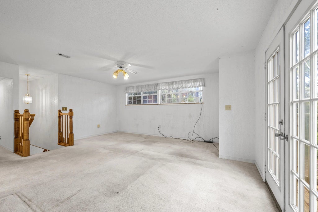 45 of 75 - 305 W Windward Cove, Niceville, FL