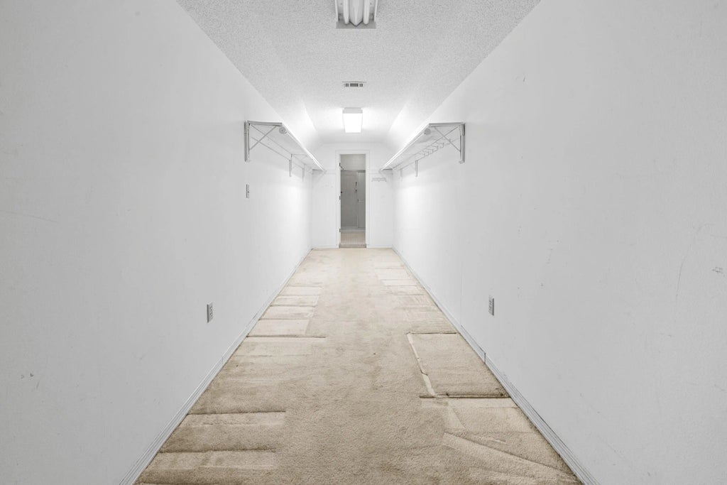 59 of 75 - 305 W Windward Cove, Niceville, FL