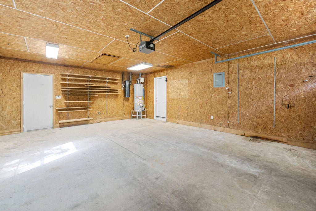 61 of 75 - 305 W Windward Cove, Niceville, FL