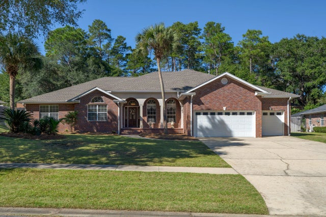 2002 Kildare Circle, Niceville