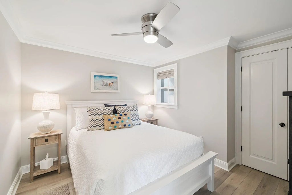 23 of 41 - 104 N Barrett Square # 3b, Inlet Beach, FL