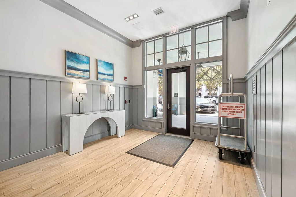 33 of 41 - 104 N Barrett Square # 3b, Inlet Beach, FL