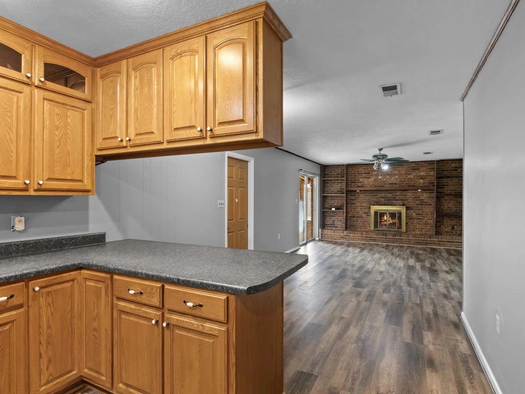 15 of 39 - 15 W Casa Loma Drive, Mary Esther, FL