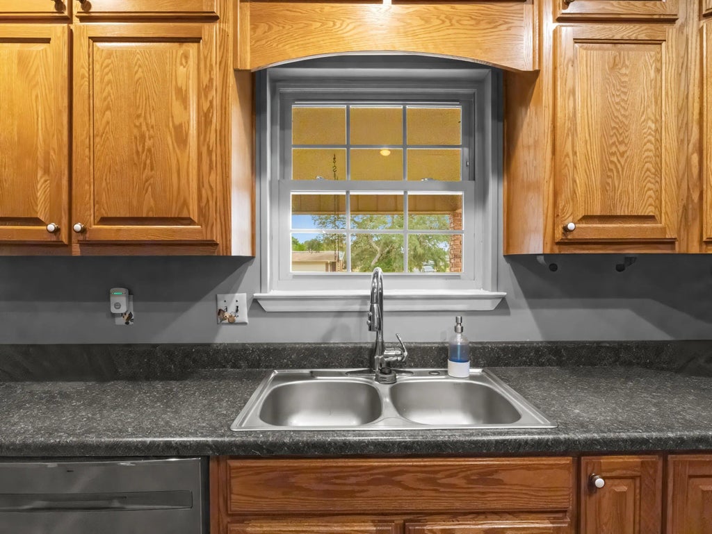 16 of 39 - 15 W Casa Loma Drive, Mary Esther, FL