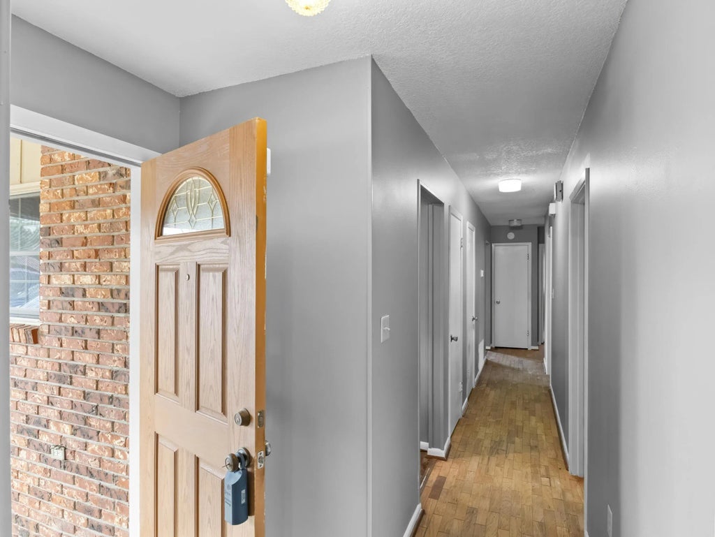 7 of 39 - 15 W Casa Loma Drive, Mary Esther, FL