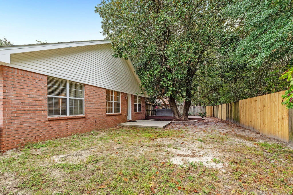 25 of 31 - 1778 Ivalea Circle, Navarre, FL