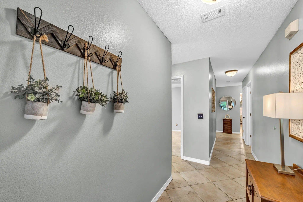 3 of 31 - 1778 Ivalea Circle, Navarre, FL