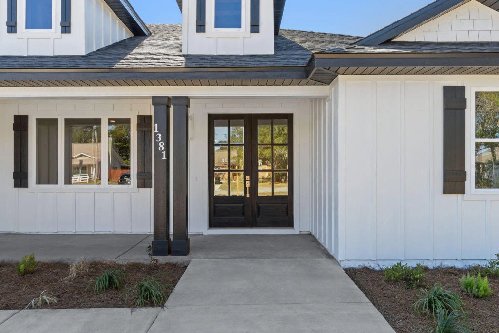 1 of 52 - 8390 Verano Street, Navarre, FL