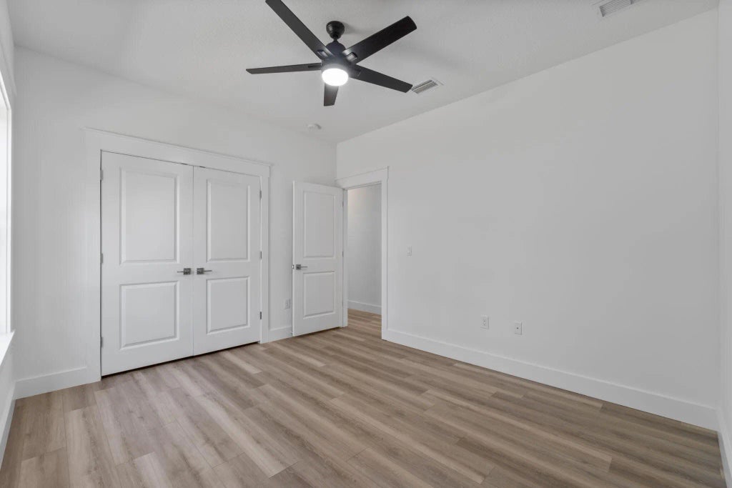 19 of 52 - 8390 Verano Street, Navarre, FL