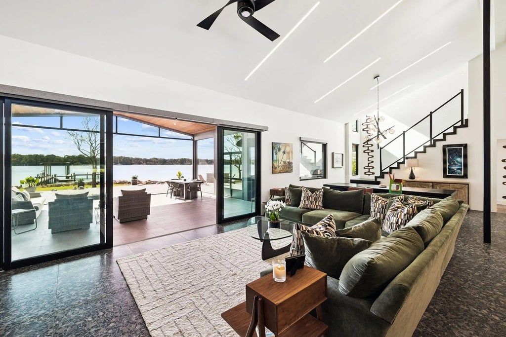 10 of 45 - 1435 Bayshore Drive, Niceville, FL