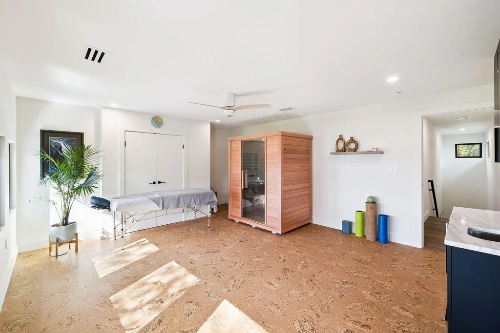 37 of 45 - 1435 Bayshore Drive, Niceville, FL