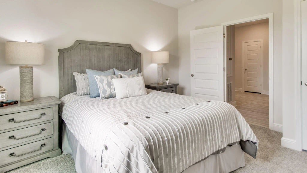 33 of 38 - 4663 Marine Loop, Crestview, FL