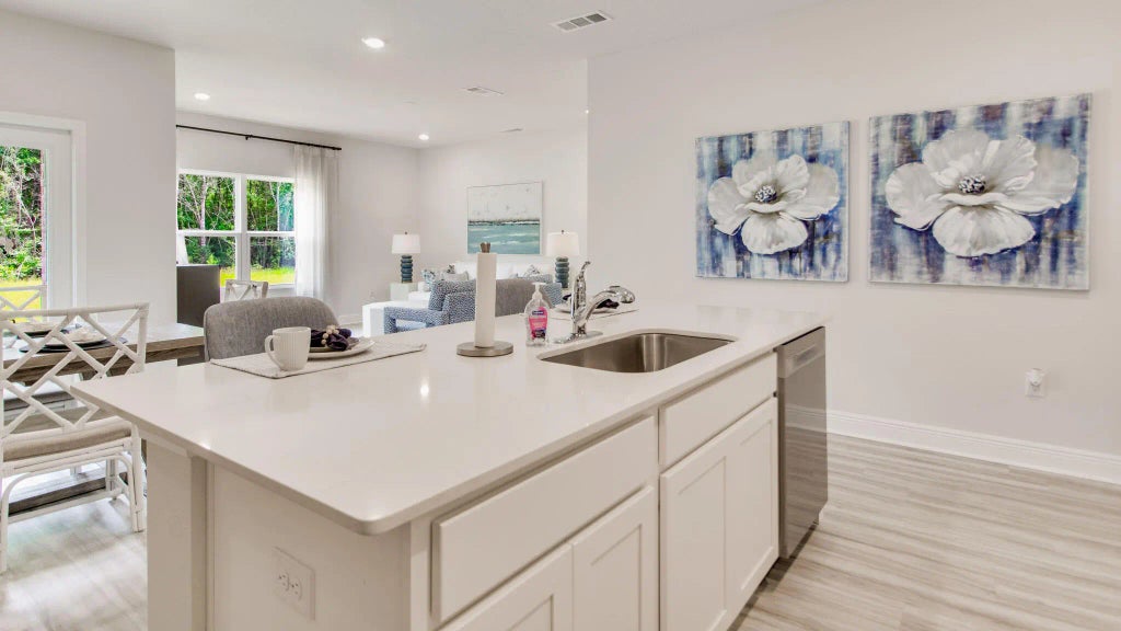 7 of 38 - 4663 Marine Loop, Crestview, FL