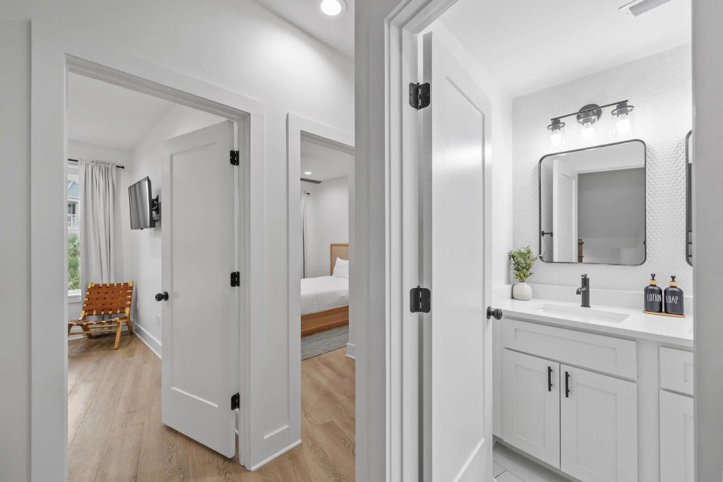 46 of 61 - 34 Gulf Breeze Court, Destin, FL