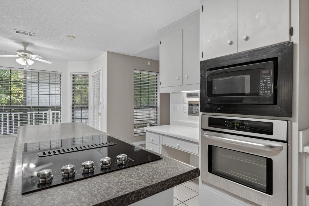 18 of 57 - 3 Neptune Drive, Mary Esther, FL