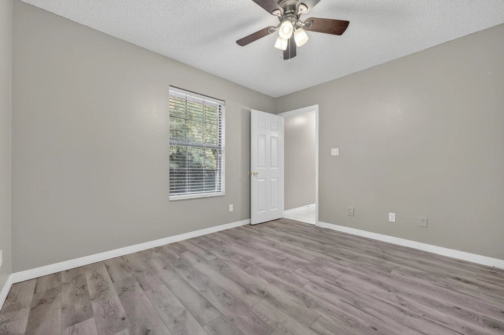 30 of 57 - 3 Neptune Drive, Mary Esther, FL