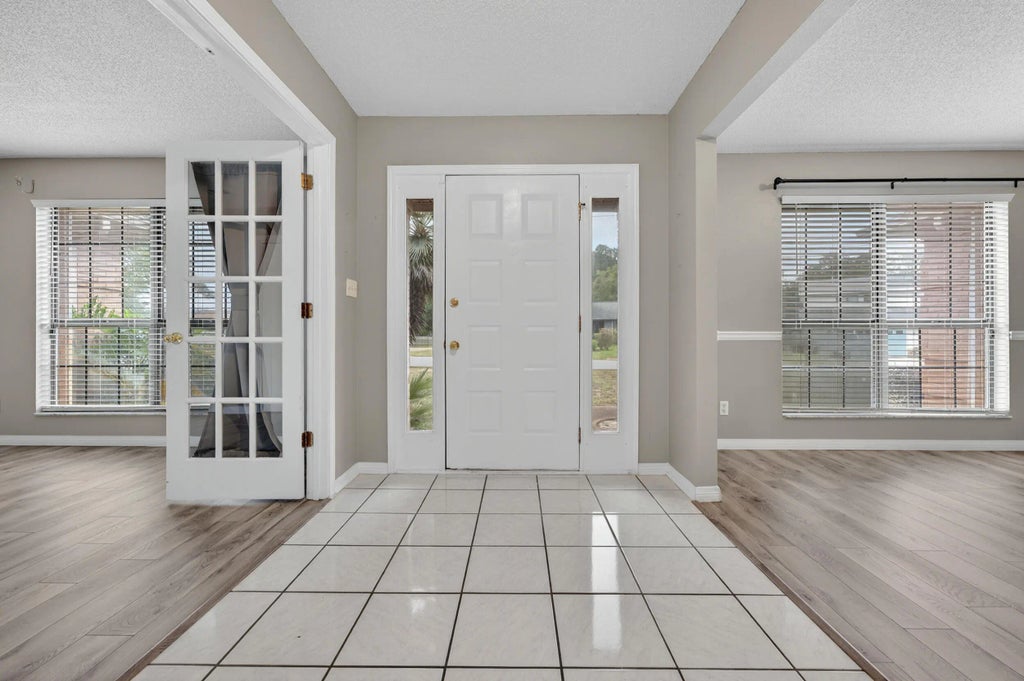 5 of 57 - 3 Neptune Drive, Mary Esther, FL