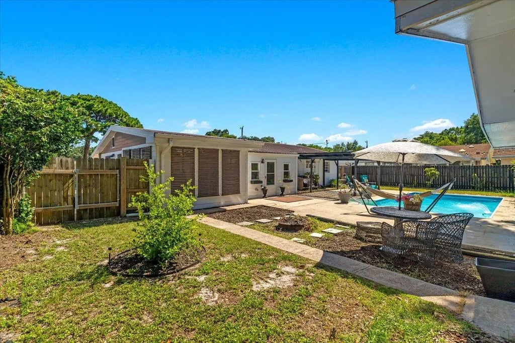 45 of 61 - 331 Nw Linda Lane, Fort Walton Beach, FL