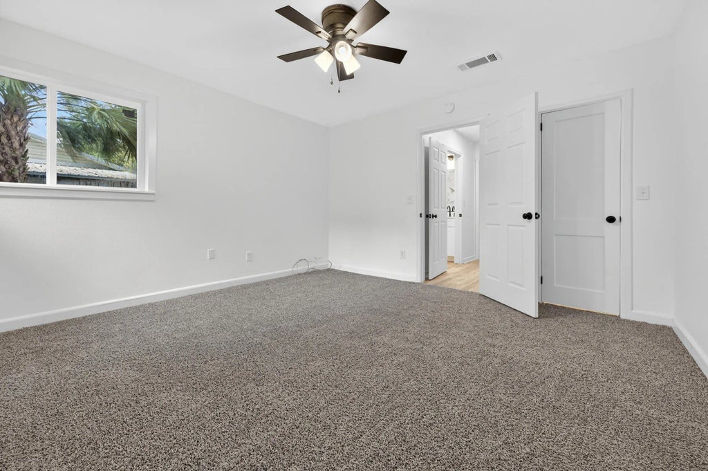 35 of 65 - 220 Edge Avenue, Valparaiso, FL