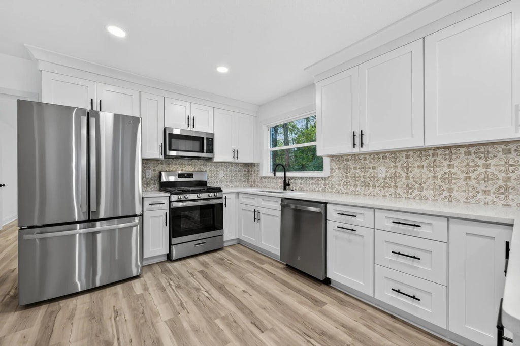 9 of 65 - 220 Edge Avenue, Valparaiso, FL