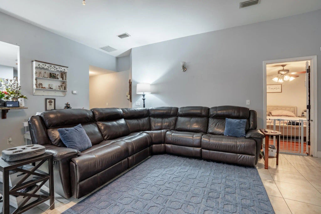 10 of 38 - 936 Central Avenue, Fort Walton Beach, FL