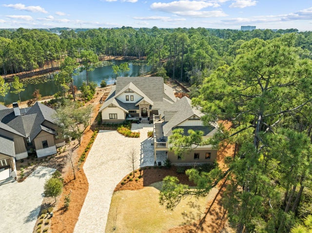 Photo of Listing #988740